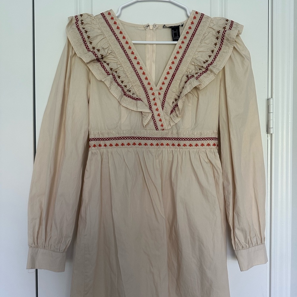 Forever 21 Cream Long Sleeve Dress with Red Accents